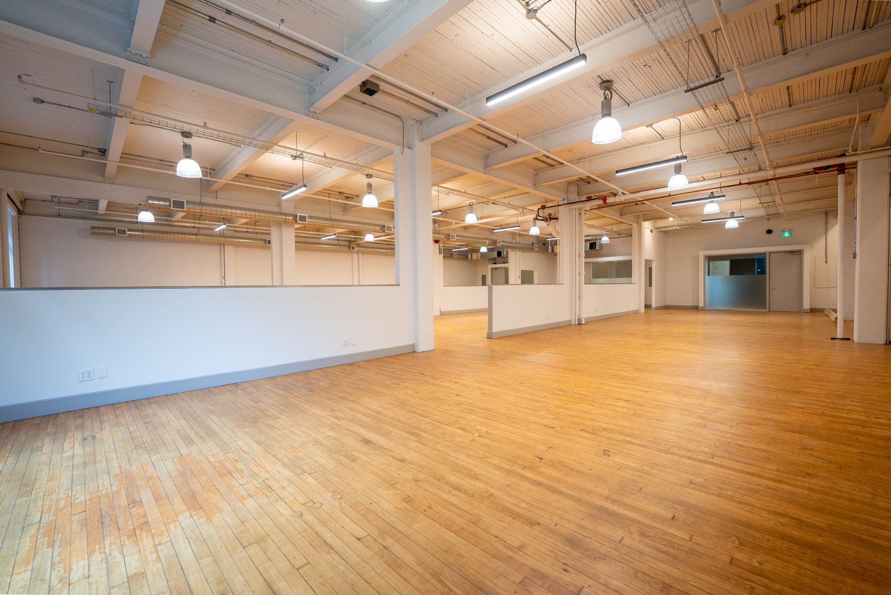 Unit 110C interior, photo 3
