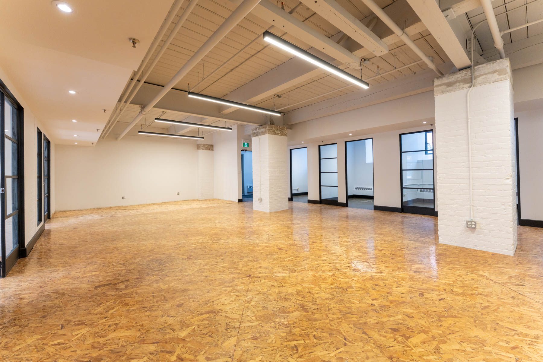 Unit 12A interior, photo 2