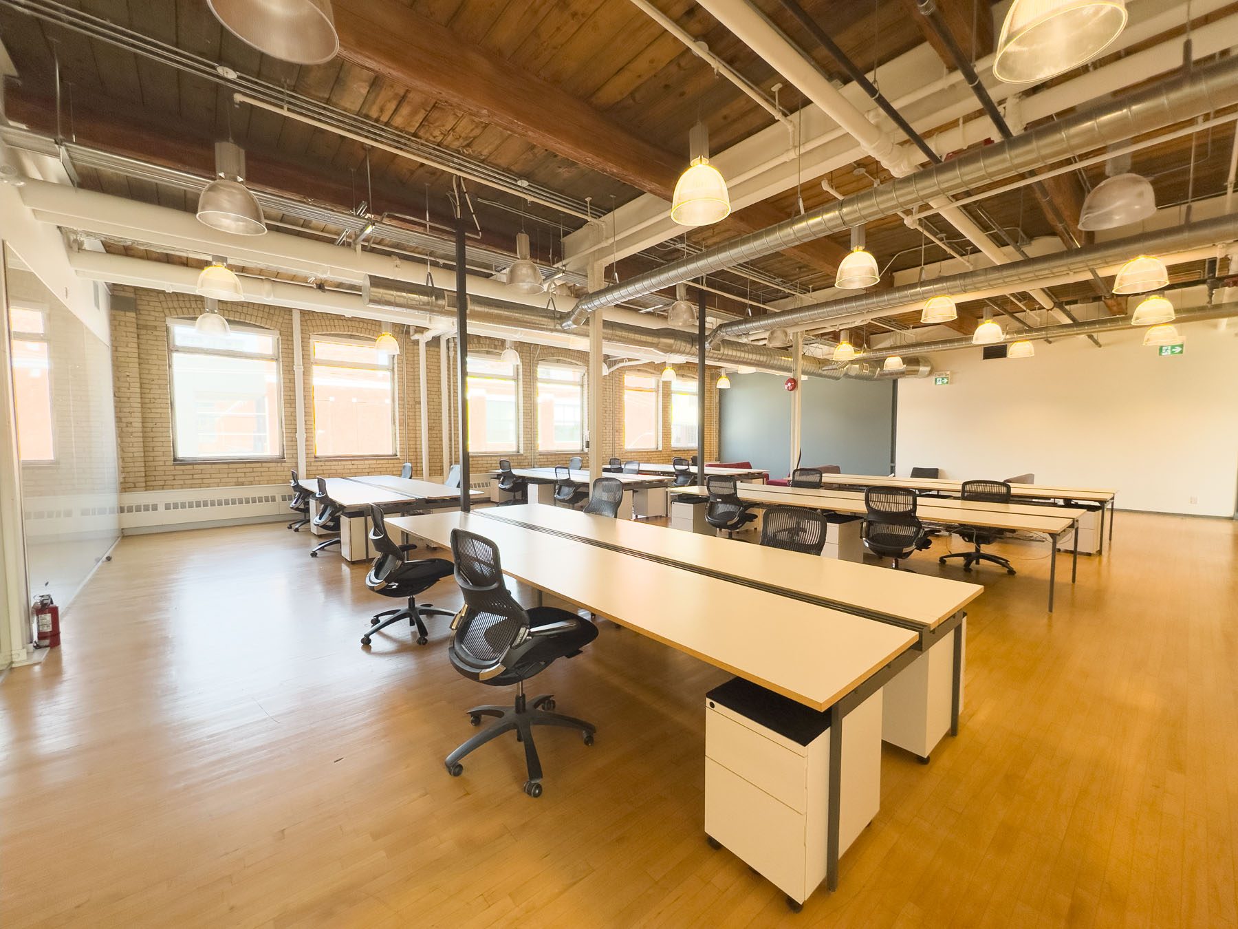 Unit 202A interior, photo 3