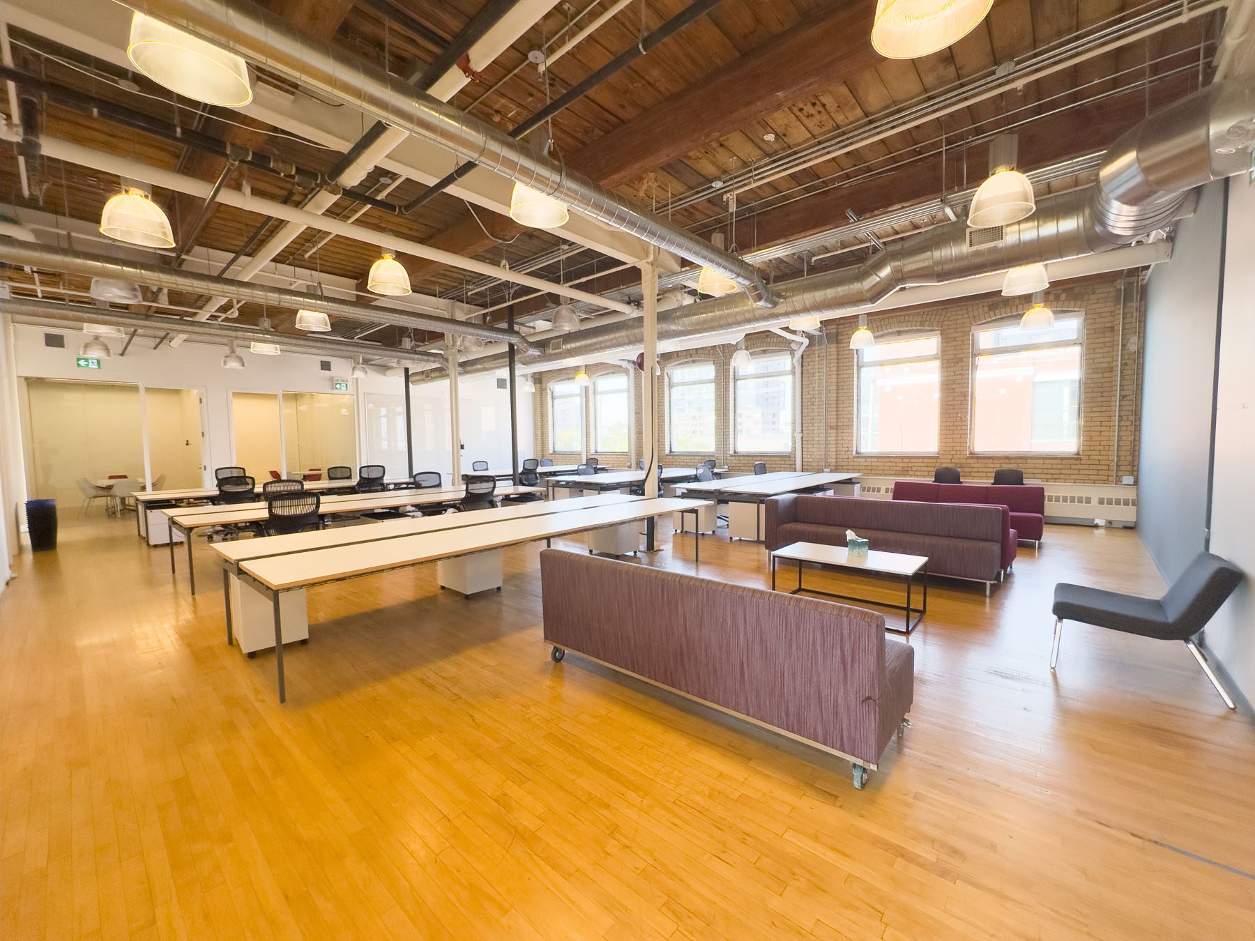 Unit 202A interior, photo 4