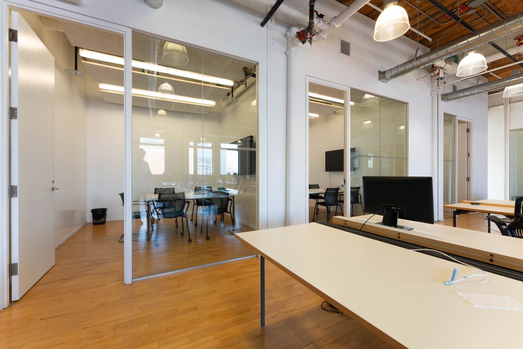 Unit 202A interior, photo 6